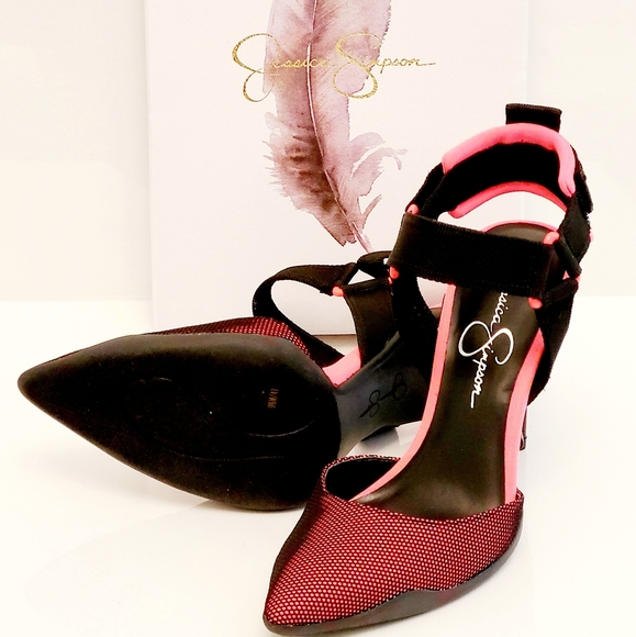 jessica simpson gazella pump